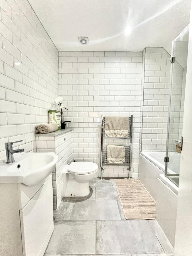 Fidelity Stays Ocean Themed Luxury Apartment Μπράιτον Εξωτερικό φωτογραφία